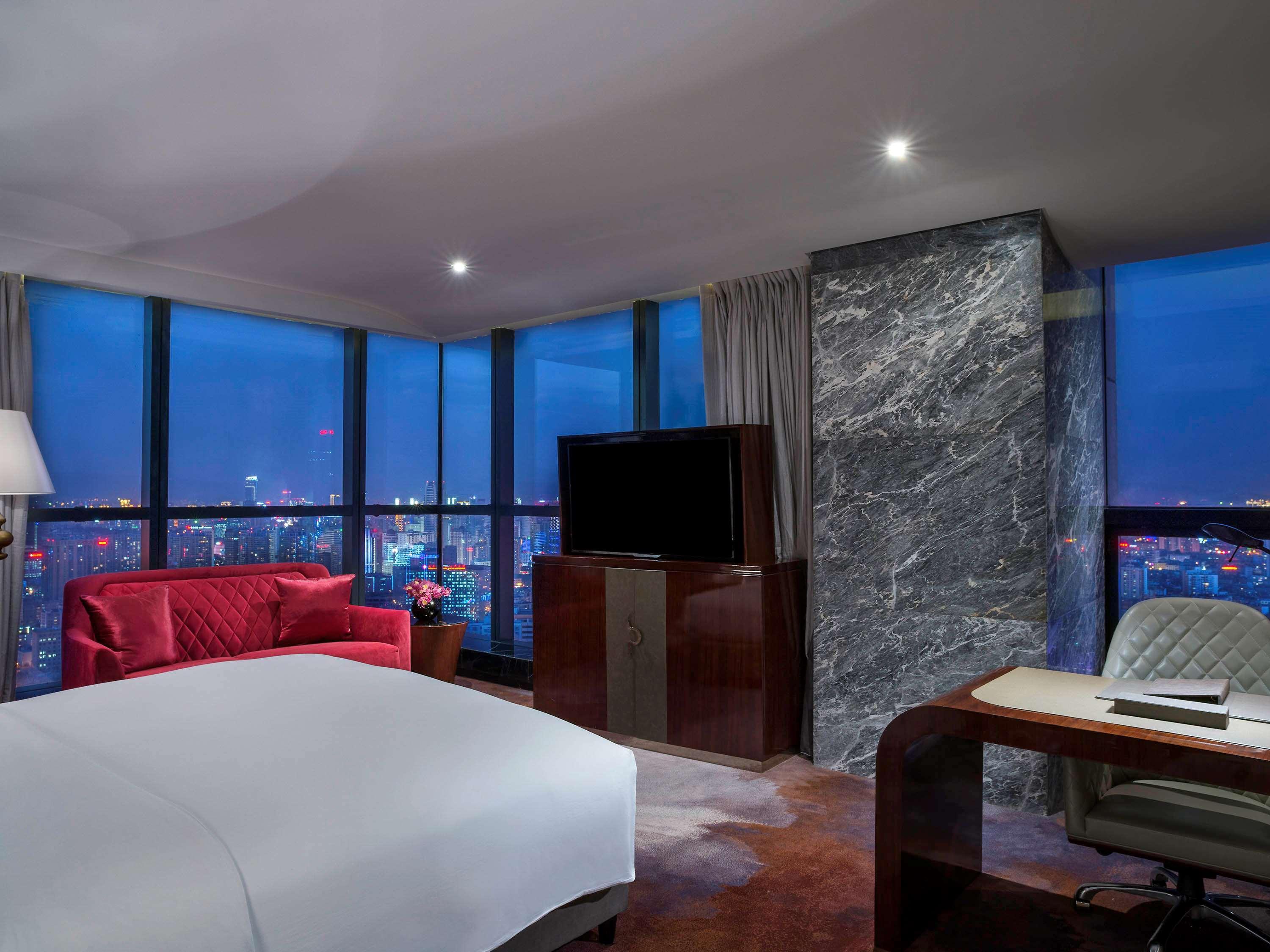 Sofitel Kunming Hotel Buitenkant foto