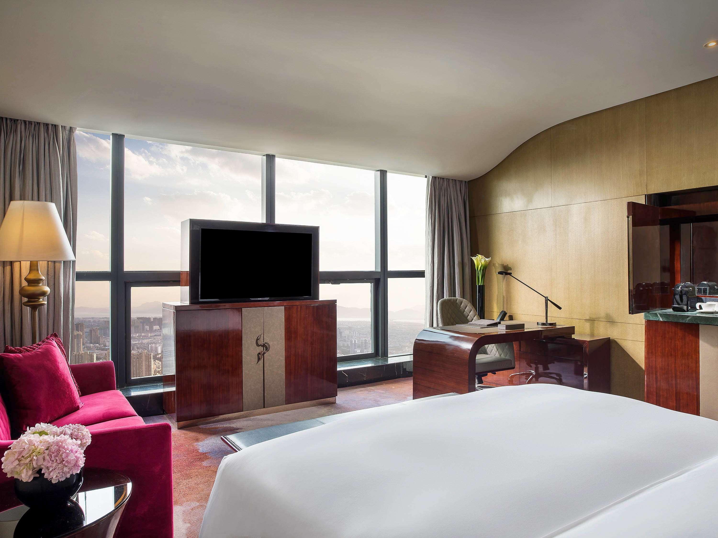 Sofitel Kunming Hotel Buitenkant foto