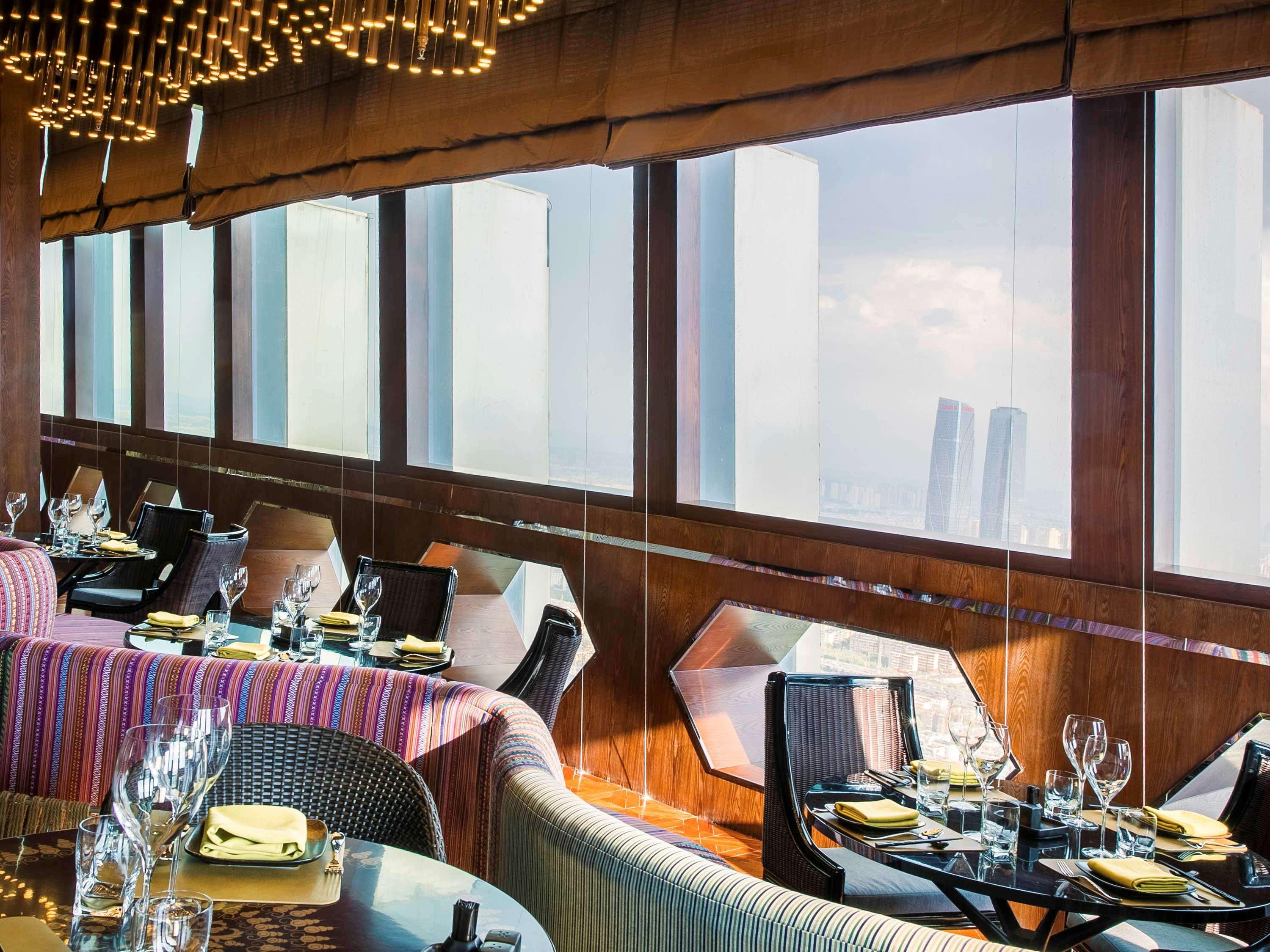 Sofitel Kunming Hotel Buitenkant foto